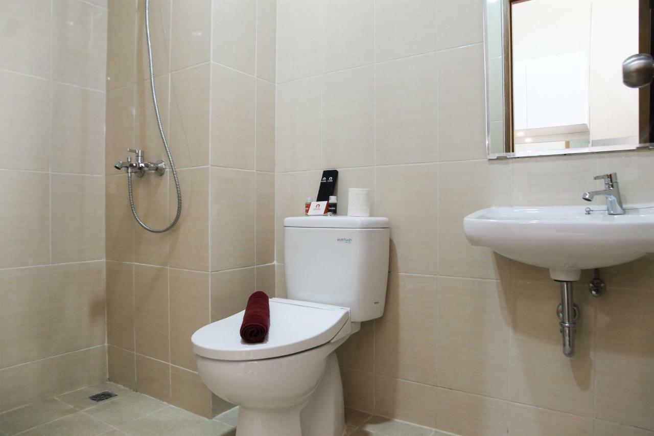 Apartemen Comfy The Oasis Cikarang By Travelio